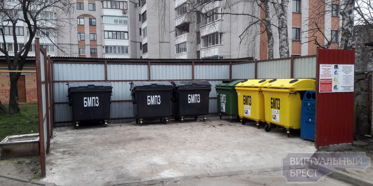 Парадоксальный вандализм: кто ломает мусорные контейнеры? 